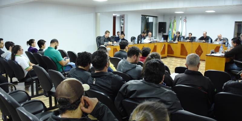 Projeto em tramitação proíbe cobrança da taxa mínima da água em Laranjeiras